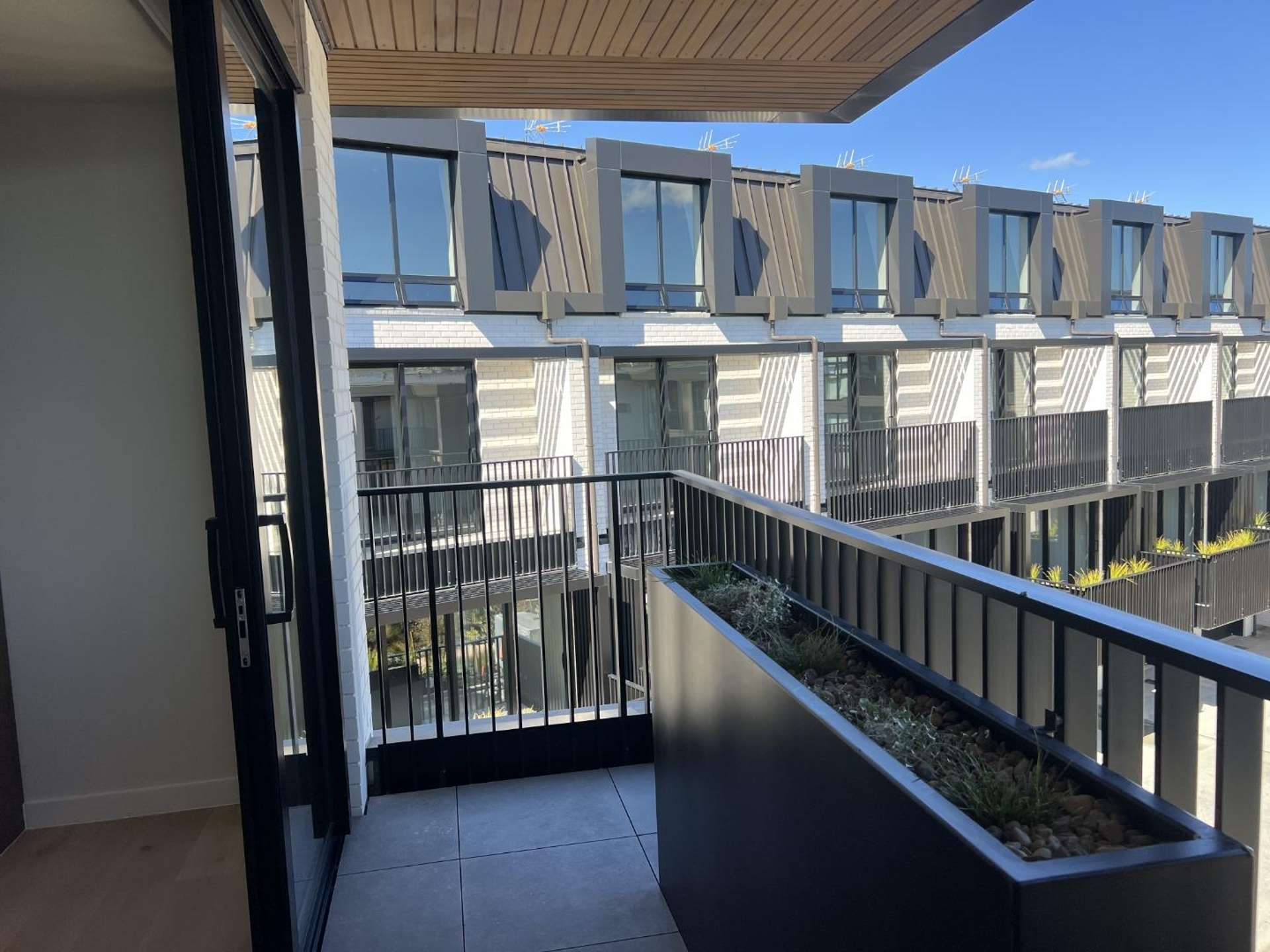 303/2-84A Te Oneroa Way Long Bay_0