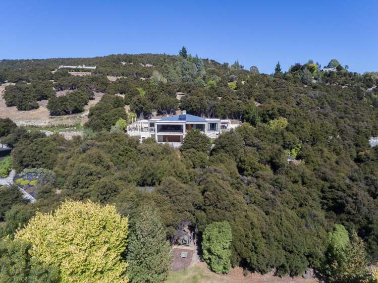 585 Aubrey Road Wanaka_1