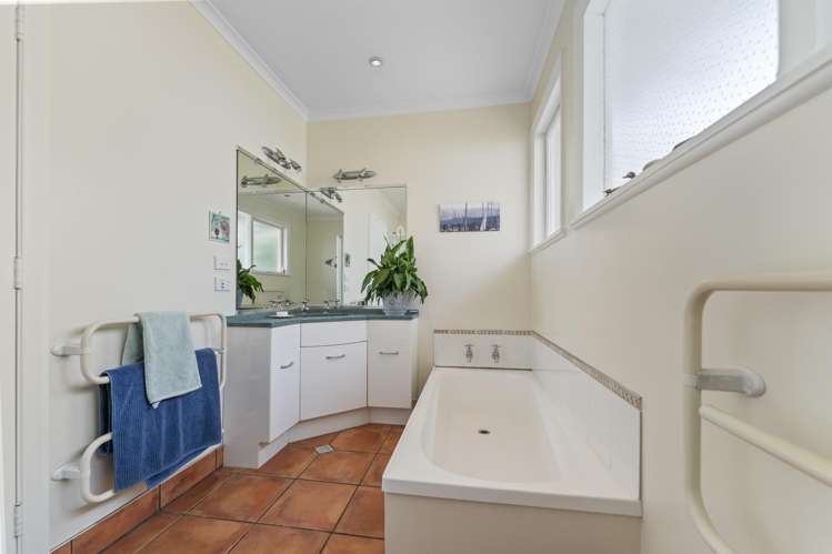 5 Chartwell Place Richmond_19