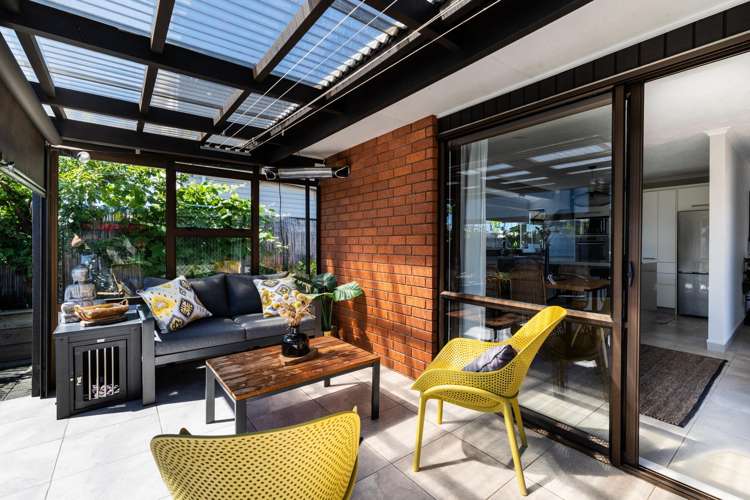 54A Menin Road Onekawa_20