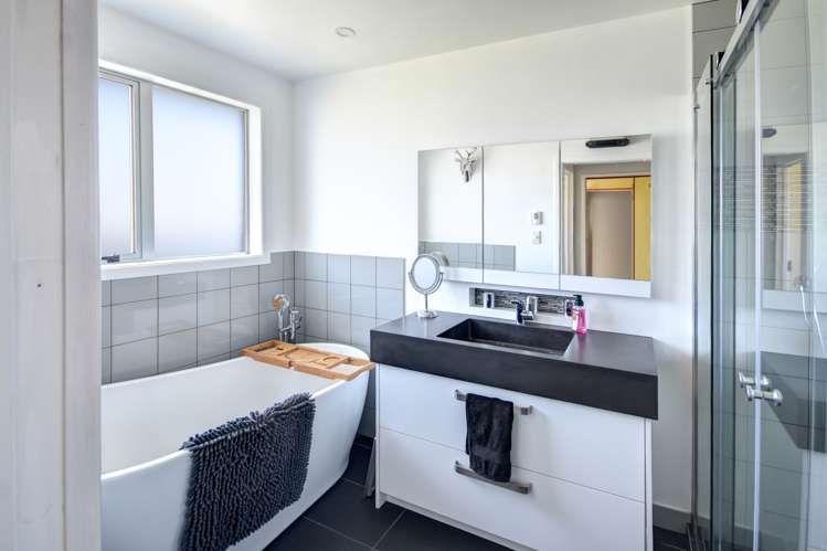 27 Lynas Street Outram_12