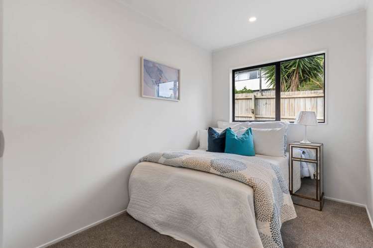 2/218 Manuka Road Bayview_8