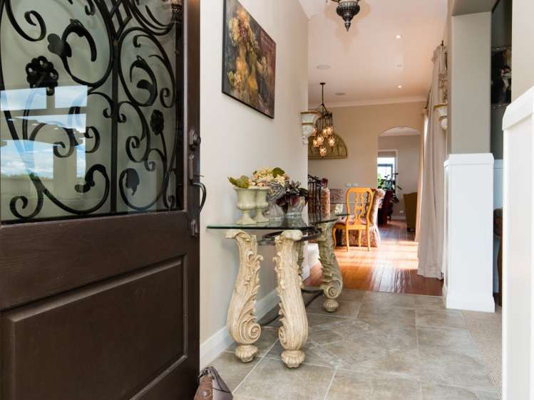 25 Hunter Drive Awatoto_1