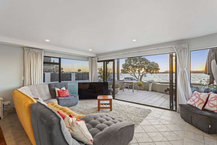 14 The Parade Bucklands Beach_7