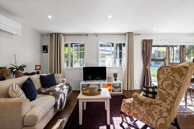 38 Park Hill Road Birkenhead_24