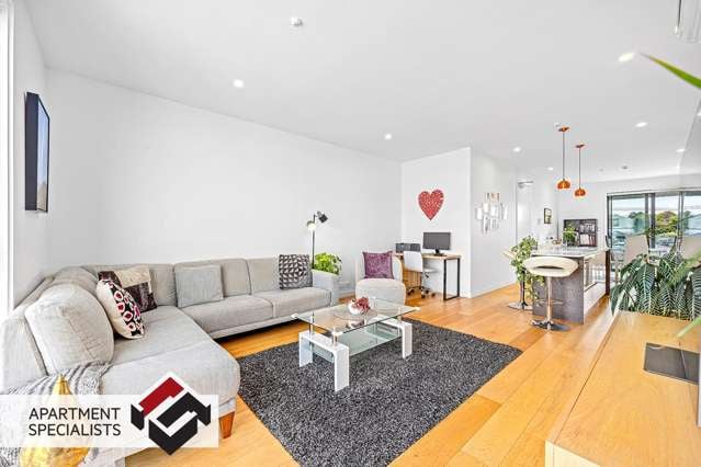 987 Mt Eden Road Three Kings_1