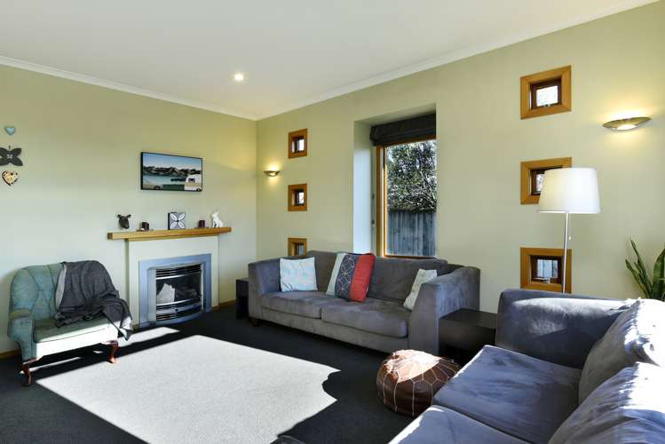 135 Aldinga Avenue Stoke_13