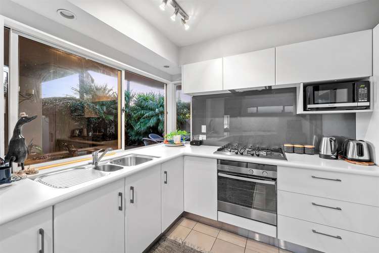 1/8 Fenwick Avenue Milford_5