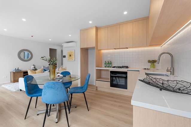 5 & 5A Hayley Court Millwater_2