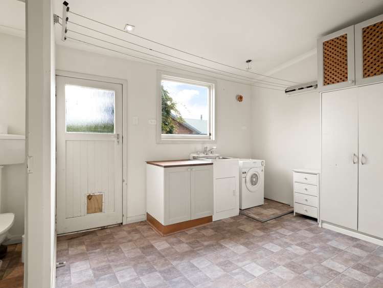 5 Carlyle Road Mosgiel_15