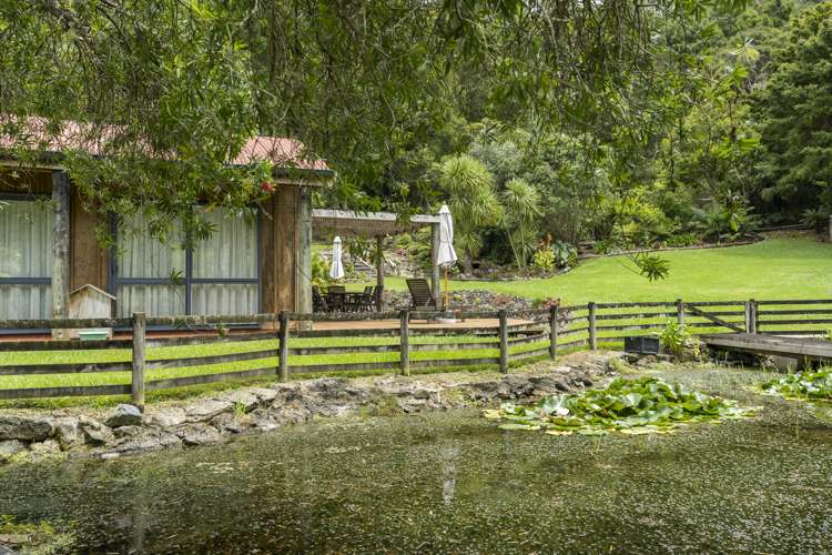 85 Abbey Caves Road Abbey Caves_25