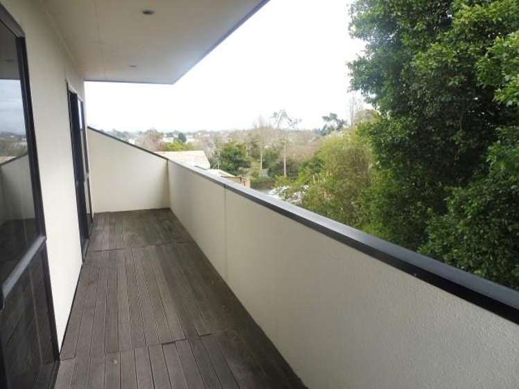 396C River Road 10458_8