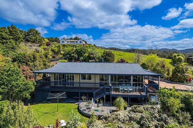 Fully Furnished Home with Panoramic Harbour View