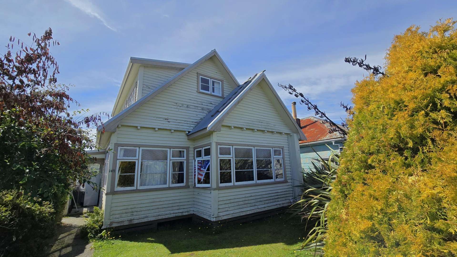 162 Gibson Quay Hokitika_0