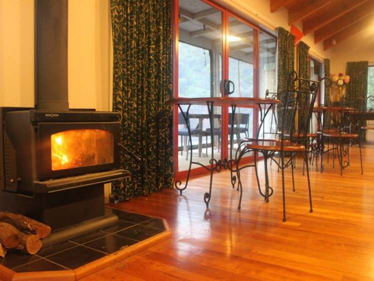 14 Ruataniwha Place Okiwi Bay_7