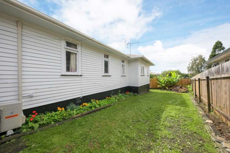 1/29 Tahi Terrace Glen Eden_13