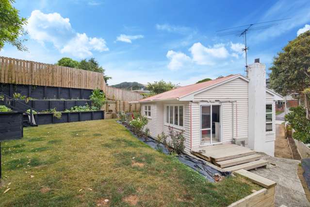 11 Kowhai Street Tawa_1