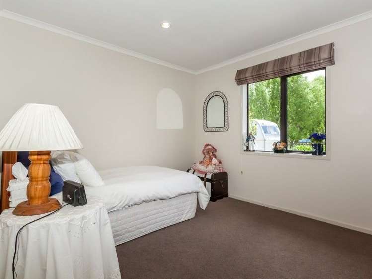 17 Cemetery Road Sanson_20