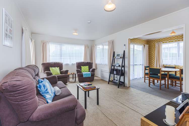 8 Karyn Street Castlecliff_15