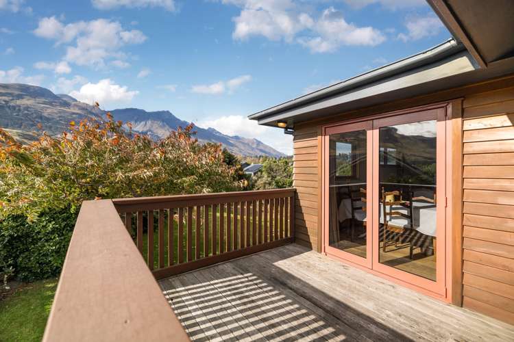 3 Lancaster Place Glenorchy_11
