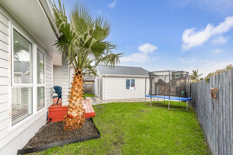 18 Aitkenhead Court Parakai_13