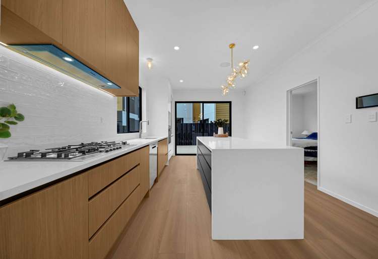 8 Gemstone Park Road Rosehill_15