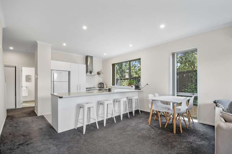 G01/110 Hobsonville Point Road Hobsonville_5