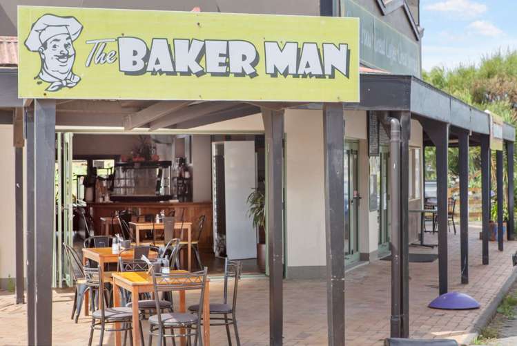 8 State Highway 10 Awanui_10