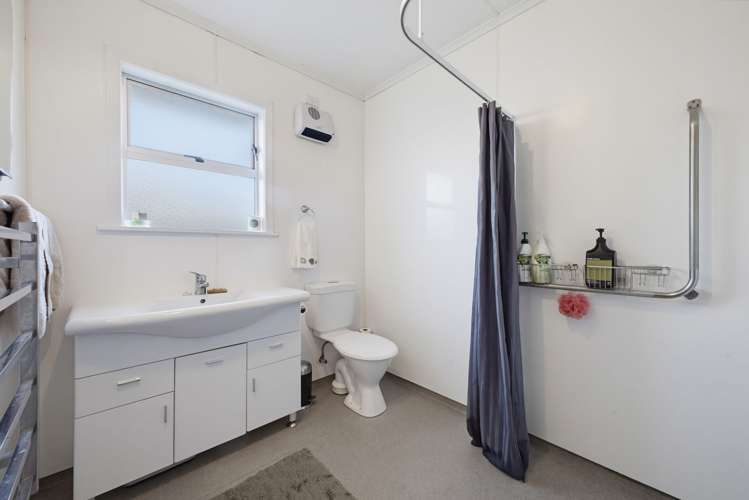 205 Mangorei Road Merrilands_12
