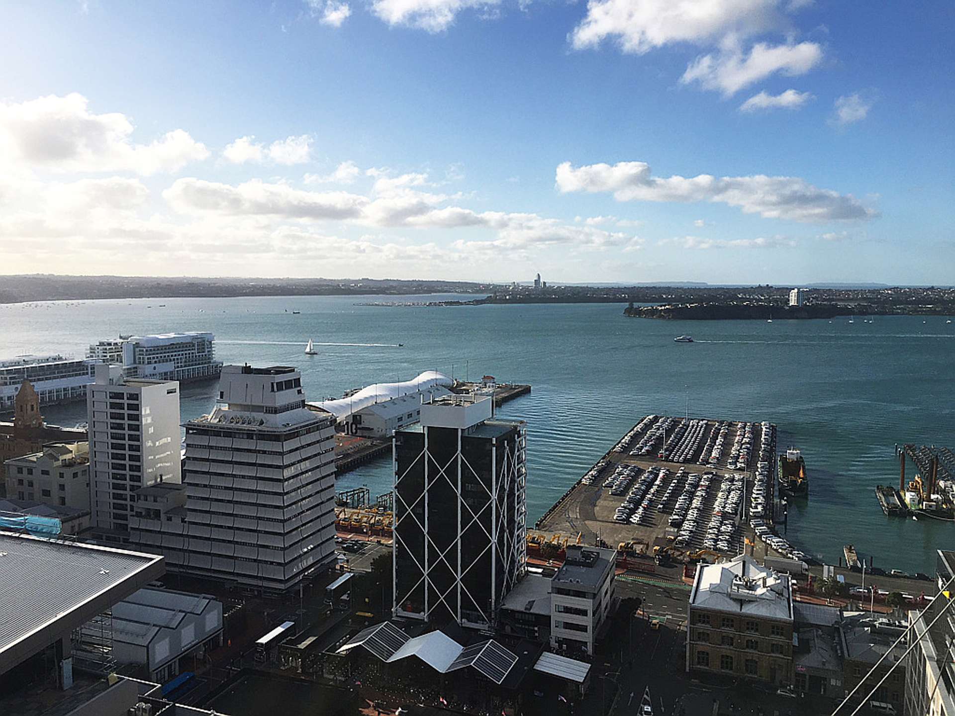 25B/16 Gore Street Auckland Central_0