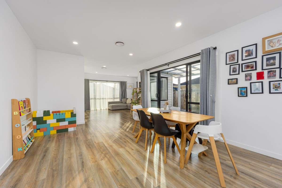 33 Johns Creek Crescent_2