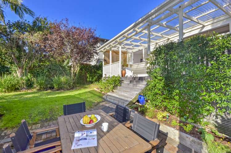 34 Ewen Alison Avenue Devonport_7