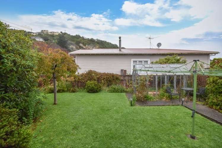 84 Botha Street Tainui_11