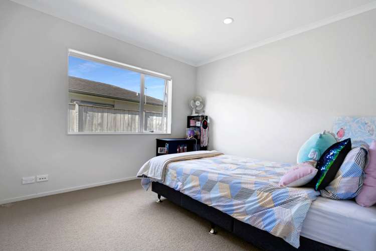 27 Manene Street Wattle Downs_15