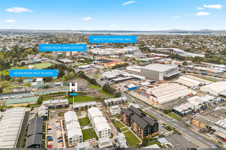 105/28B Eileen Newey Place Henderson_11