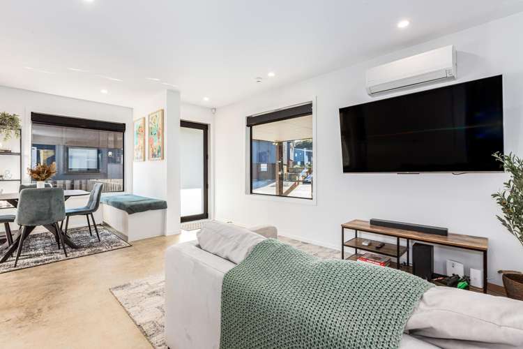 30 Astelia Way Woodridge_7