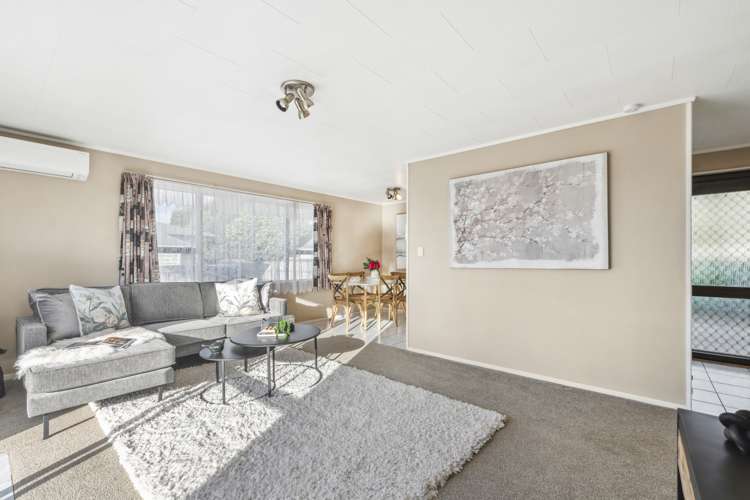 2/10 Argyle Avenue Pahurehure_9