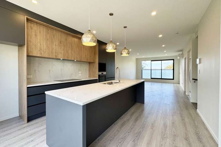 5/20 Penzance Road Mairangi Bay_7