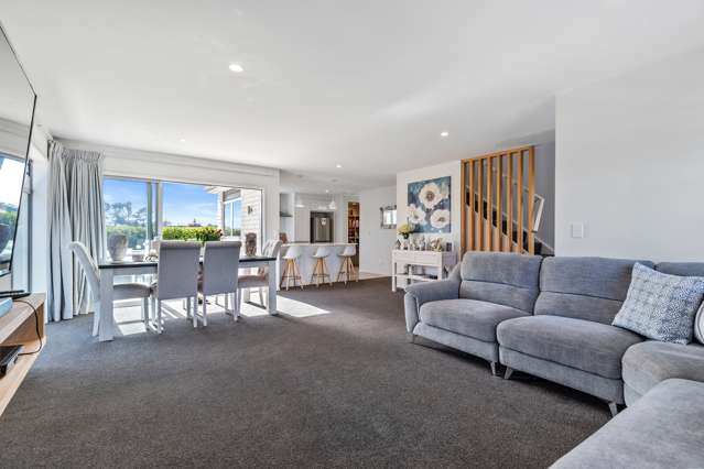 2/12 Faber Place Rototuna North_4