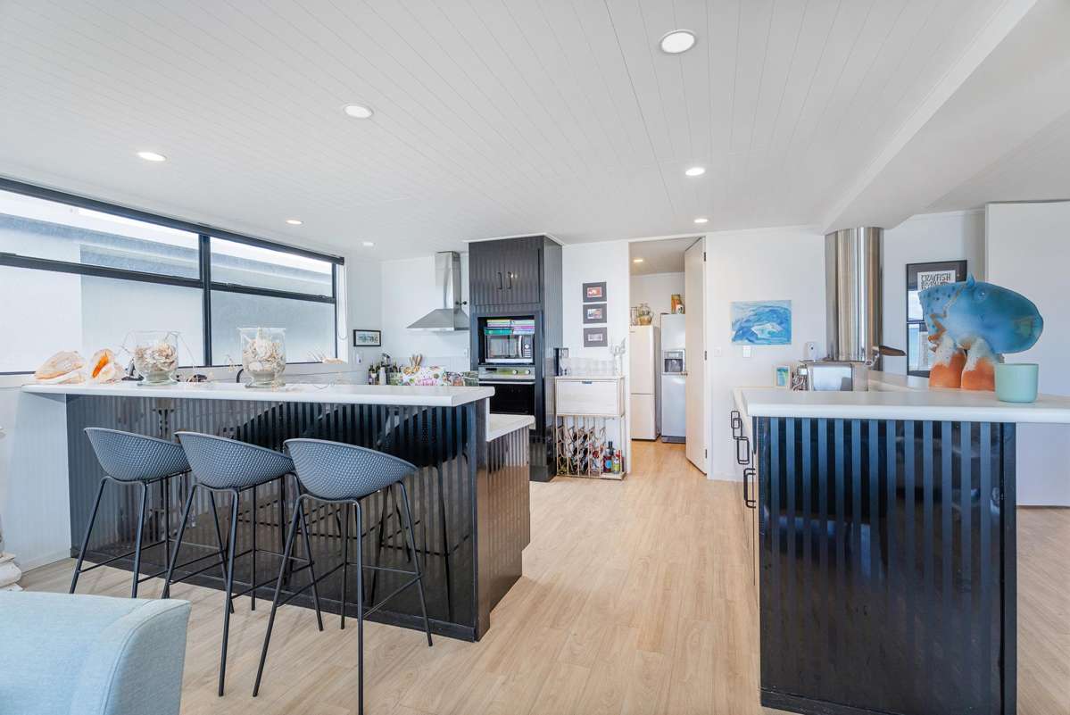 112 Pohutukawa Crescent_4