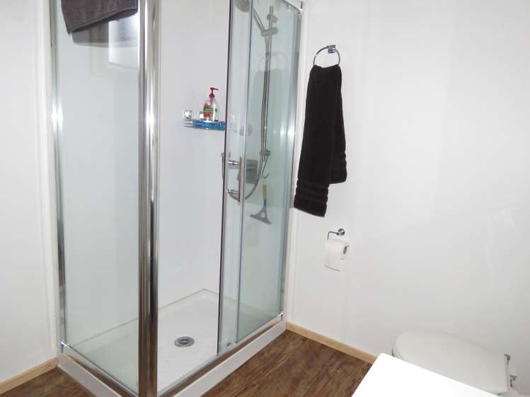 1 Racecourse Road Reefton_9