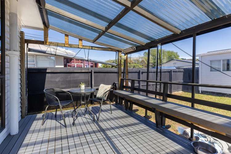 63 Basingstoke Street Aranui_15