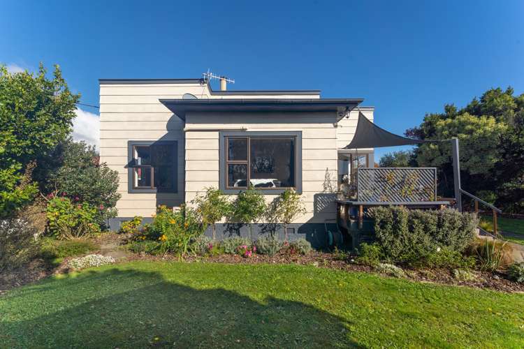 1/14 Newall Avenue Stoke_20