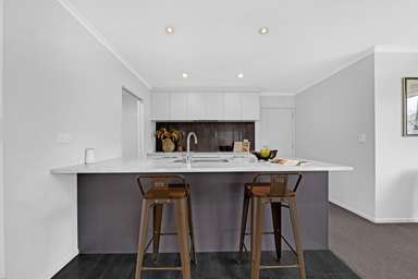 13 WESTMUIR CRESCENT_2