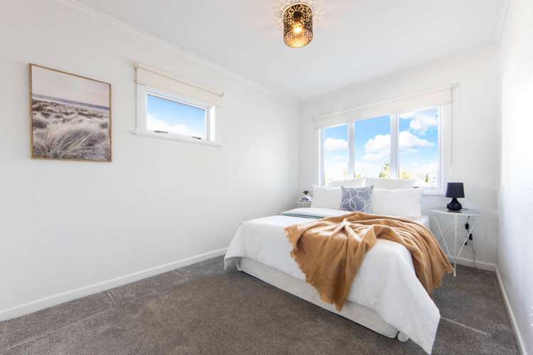 59 Pleasant Road Glen Eden_5