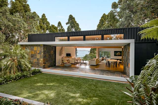 34 Arapito Road Titirangi_1