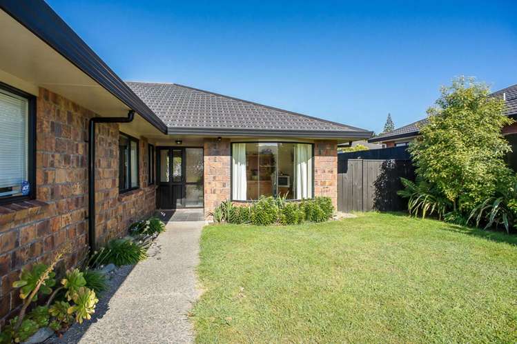 46 Campion Road Waikanae Beach_3