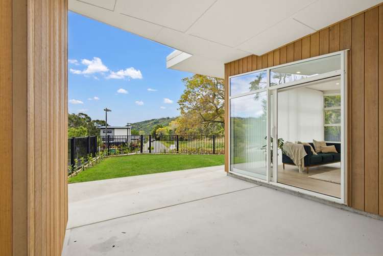 6 Homestead Avenue Stoke_19