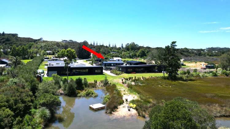 9 Ivy Lane Mangawhai Heads_2