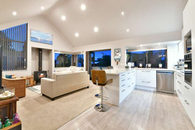 861a Whangaparaoa Road Manly_4